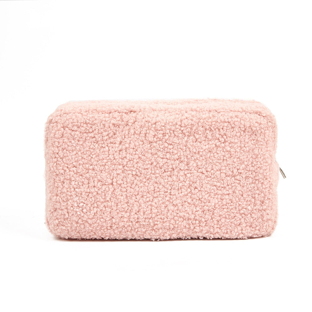 Borsa Beauty Cube in Peluche – Organizer Skincare da Viaggio